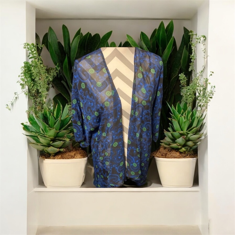 LuLaRoe Blue and Green Paisley Blazer